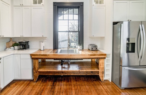 Lynchburg House | Grand and Unique Historic Downtown Lynchburg Home!