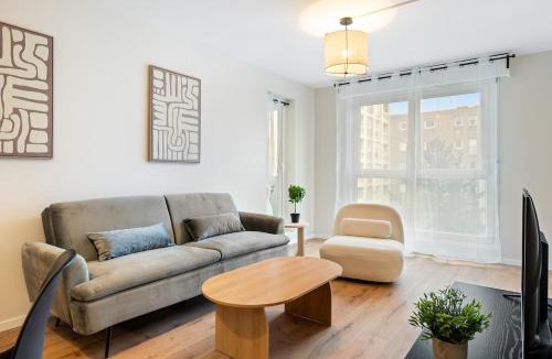 Centre Ville Rive Gauche Apartment | Grand Appart 4 Chambres avec Cinéma dans Rouen Centre