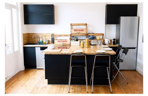Lille Centre Ville Apartment | Grand appart 85m2 de standing, hyper centre/gare