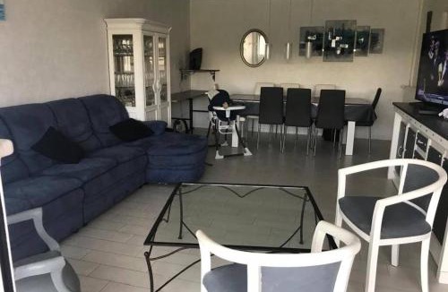 Saint-Cyprien Plage Apartment | Grand appartement 2 minutes plage et commerces