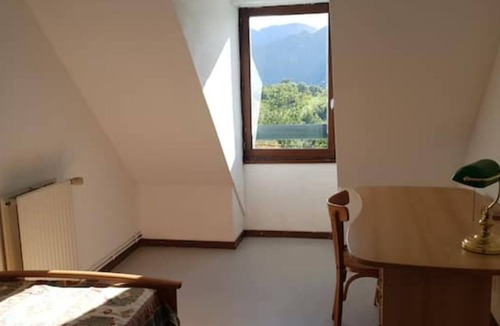 Bartres Apartment | Grand Appartement 4/5 Personnes