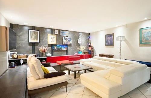Quartier Saint-Georges Apartment | Grand appartement avec jardin privatif à Paris