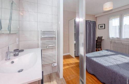 Albi Apartment | Grand Appartement de Coubertin - Calme - Albi