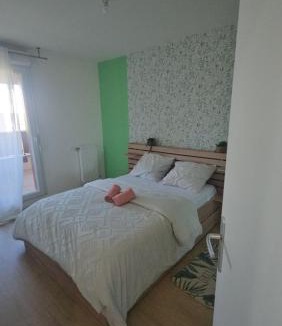 Jouy-le-Moutier Apartment | grand appartement 2 pièces en résidence