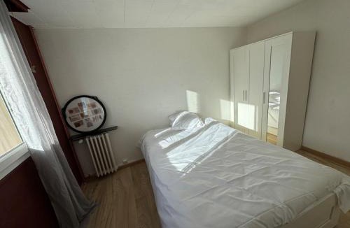 Beauvais Apartment | Grand appartement lumineux