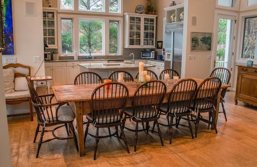 Grand Beach House | Grand Beach Lakefront