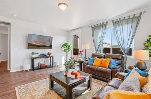 Bellemont House | Grand Canyon Getaway Near Snowbowl Flagstaff Sedona Family-Friendly Sleeps 14
