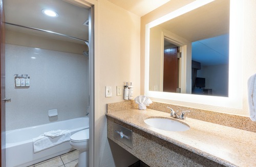 Tusayan Hotel | Grand Canyon Hotel and Suites
