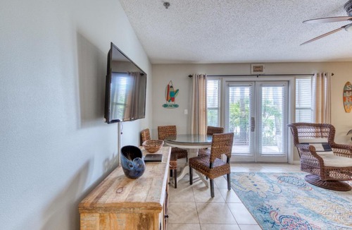 Crystal Beach House | Grand Caribbean East