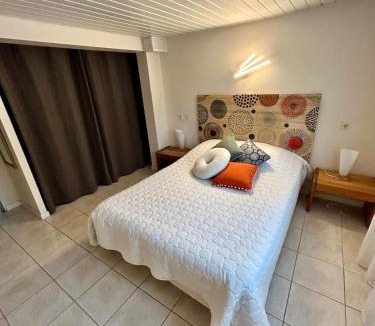Gruissan Plage Ski Chalet | Grand Chalet pour 6, wifi