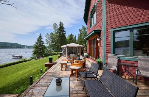 Pohenegamook Ski Chalet | Grand Chene - Private Spa & Lakefront