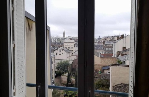 Limoges Apartment | Grand, Clair, Central, Élégant, 2 Chambres