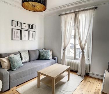 Ivry-port Apartment | Grand Cozy appart - proche métro Paris - spots touristiques