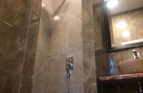 Saratov Hotel | GRAND DELUXE HOTEL