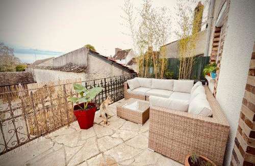 Egreville Apartment | Grand Deluxe Poule Noire