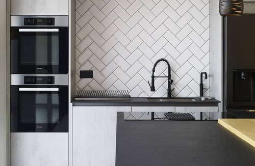 Rickmansworth House | Grand Designs Chess Valley Project - Rickmansworth