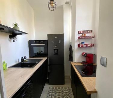 Bagnoles-de-l'Orne Apartment | Grand deux pièces au pied du parc du château