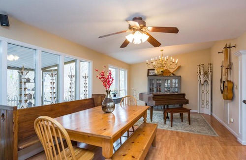 Bellevue House | Grand Dream Vacation Home in Nashville 7+ beds!