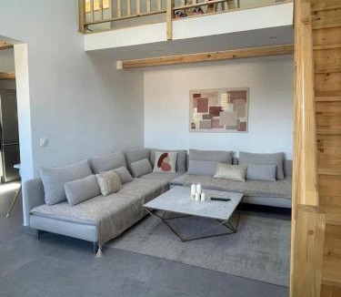 Argenteuil Apartment | Grand Duplex Argenté 3 chambres à 20min de Paris