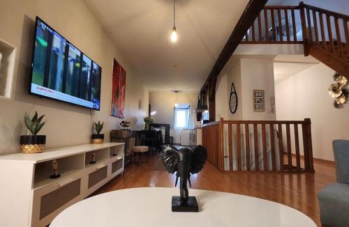 Douai Apartment | Grand Duplex du Beffroi