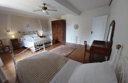 Laguian-Mazous House | Grand espace 140m2 dans ferme familiale