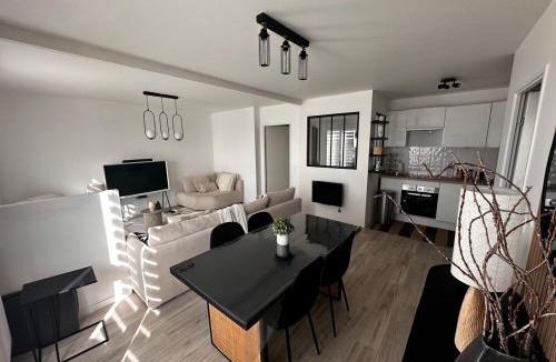 Le Blanc-Mesnil Apartment | Grand F2 dernier etage belle vue