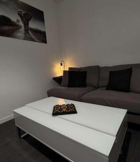 Liancourt Apartment | Grand F2 Sérénité avec une vue sur nature & parking privatif