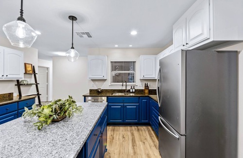 Willow Meadows/Willowbend Area House | Grand Family Oasis – pool + game room
