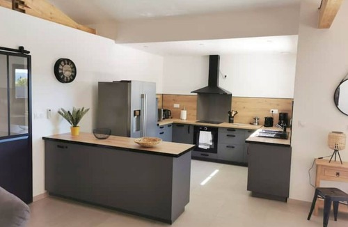 Ruoms House | Grand Gîte Augusta