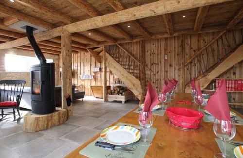 Boisset House | Grand gîte cosy avec terrasse, jardin et jeux à Boisset, proche villages médiévaux et loisirs nature - FR-1-582-246