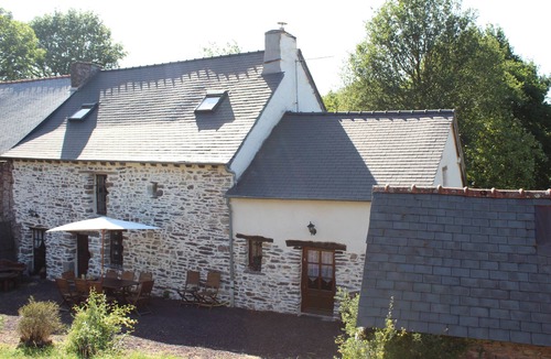 Paimpont House | Grand Gîte de Barenton sleeps 12 + Nordic bath/SPA