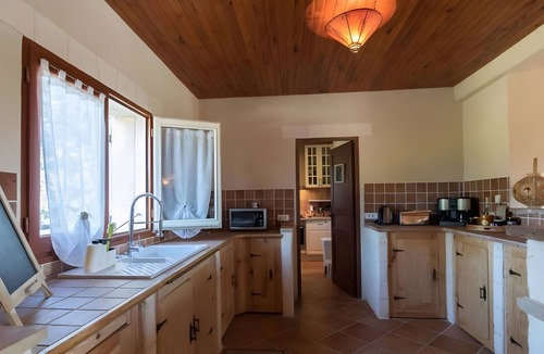 Vignaux House | Grand Gîte De Gascogne: Private Pool, Shared Terrace & Wi-Fi
