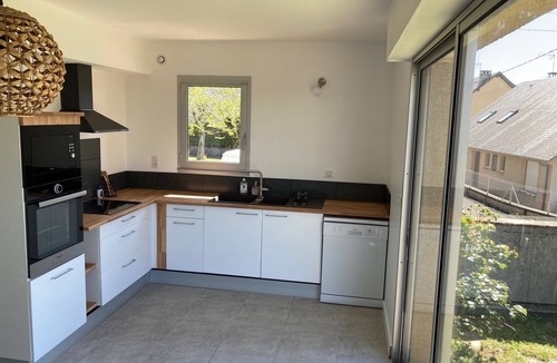 Bozouls House | Grand Gîte Entièrement Rénové au Cœur de Bozouls