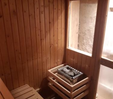 Saint-Laurent-du-Mottay House | Grand gîte dans son écrin de Nature