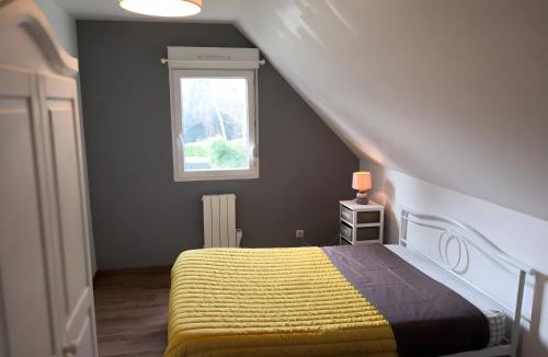 Saint-Pol-sur-Ternoise House | Grand Gîte Avec 2 Chambres