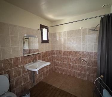 Rille House | Grand gîte nature 20 pers - Bar - Véranda - 1 ha - Lac de Rillé