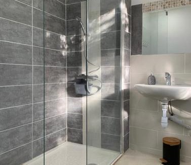 Bourdeaux House | Grand Gite Jacuzzi