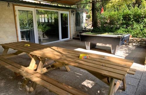 Bourdeaux House | Grand Gite Jacuzzi