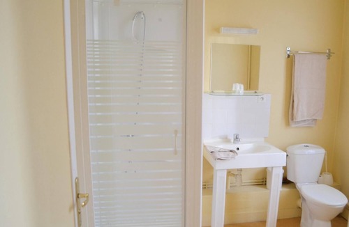 Evreux Hotel | Grand Hôtel De La Gare