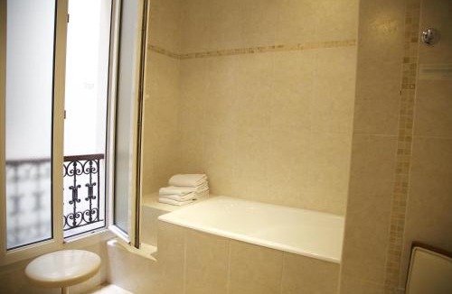 Quartier de la Salpetriere Hotel | Grand Hôtel Des Gobelins