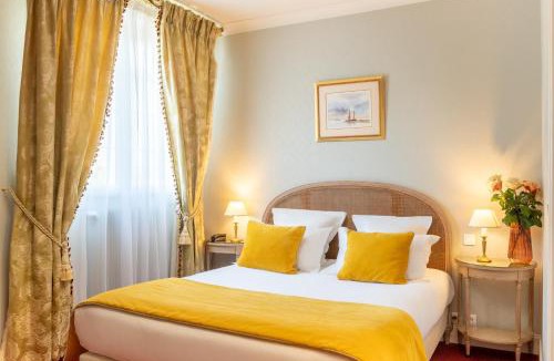 Reims City Centre Hotel | Grand Hôtel Des Templiers