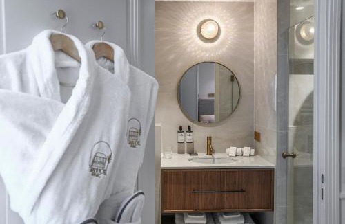 Aix-les-Bains City Center Hotel | Grand Hôtel Du Parc - Teritoria