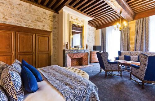 Bourbon-l'Archambault Hotel | Grand Hôtel Montespan Talleyrand