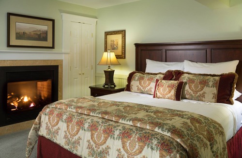 Camden Hotel | Grand Harbor Inn