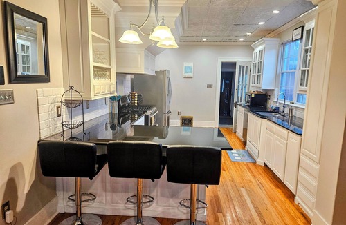Carlsbad House | Grand Heritage Home: 4 Bedroom, 3 Bath, Steps from Lake Carlsbad