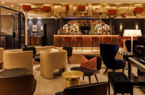 Courtoisville-Sillon-Moka Hotel | Grand Hotel de Courtoisville
