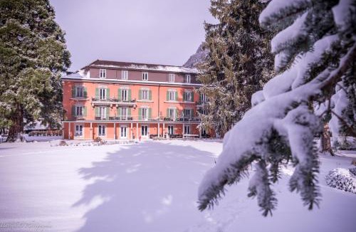 Lavey-Morcles Hotel | Grand Hotel des Bains