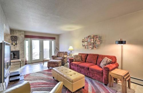 Grand Junction House | Grand Junction Golf Course Condo with Balconies