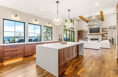 Alexandria House | Grand Lake Miltona Home Level Lakeshore 5000sqft 6BR Sleeps 16 12-Person Hot Tub