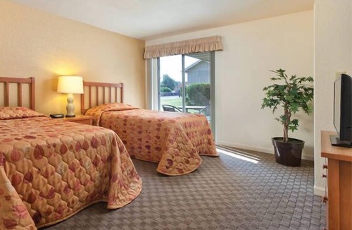 Afton Resort | Grand Lake Resort 3bdr Unit